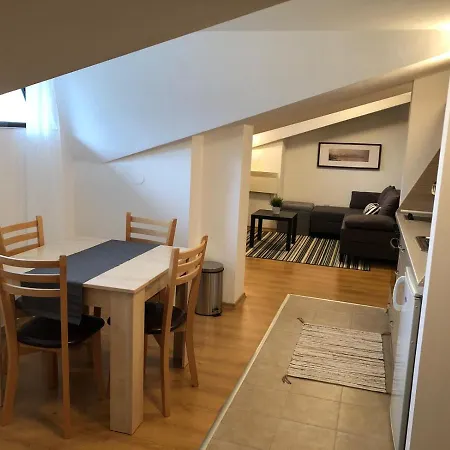 Stylish Aspen Golf * 라즐로그