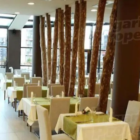 Stylish Aspen Golf * Razlog