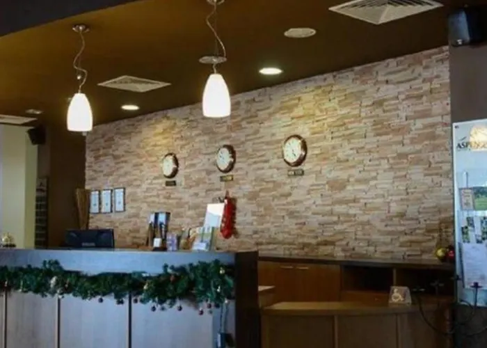 Stylish Aspen Golf * Razlog